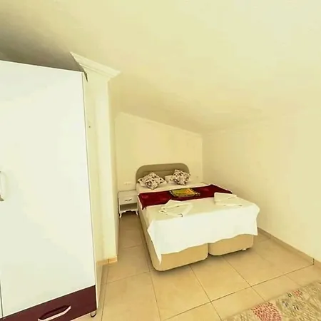 Villa Orkide 1 *